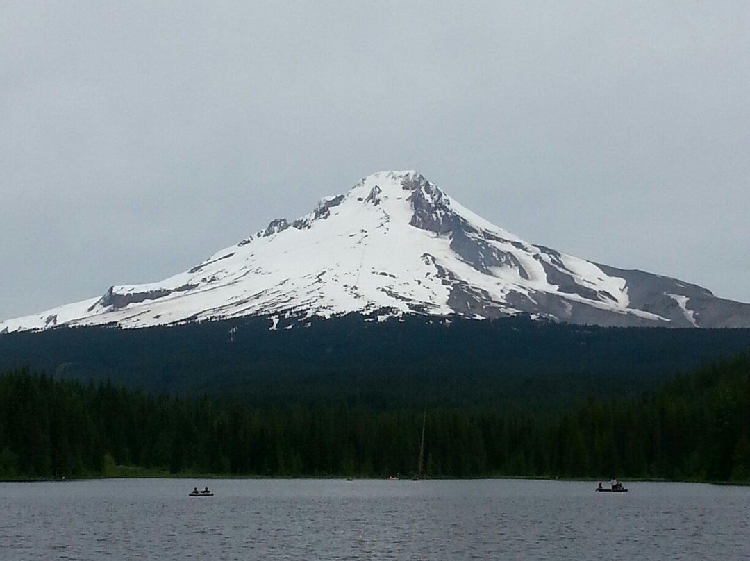 延龄草湖-Government Camp必去景点