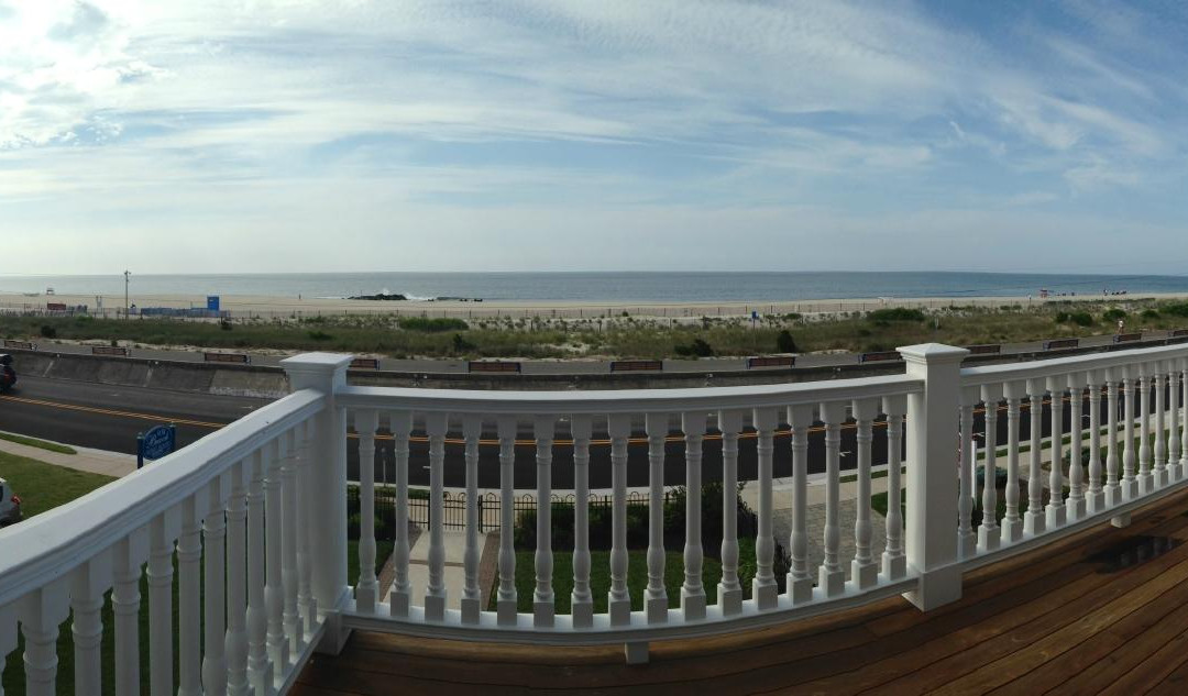 931 Beach Guest House