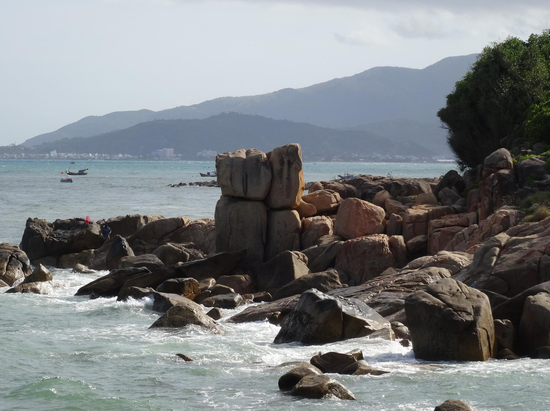 钟屿石岬角-芽庄必去景点
