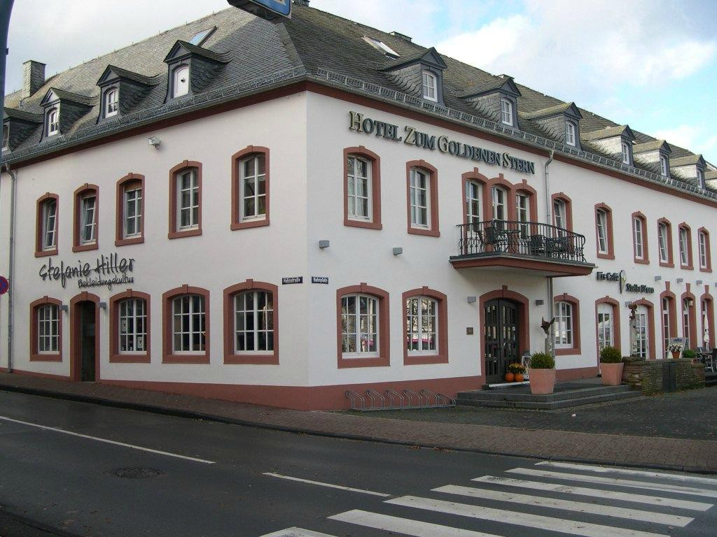 Feuerscheid酒店住宿-Zum Goldenen Stern