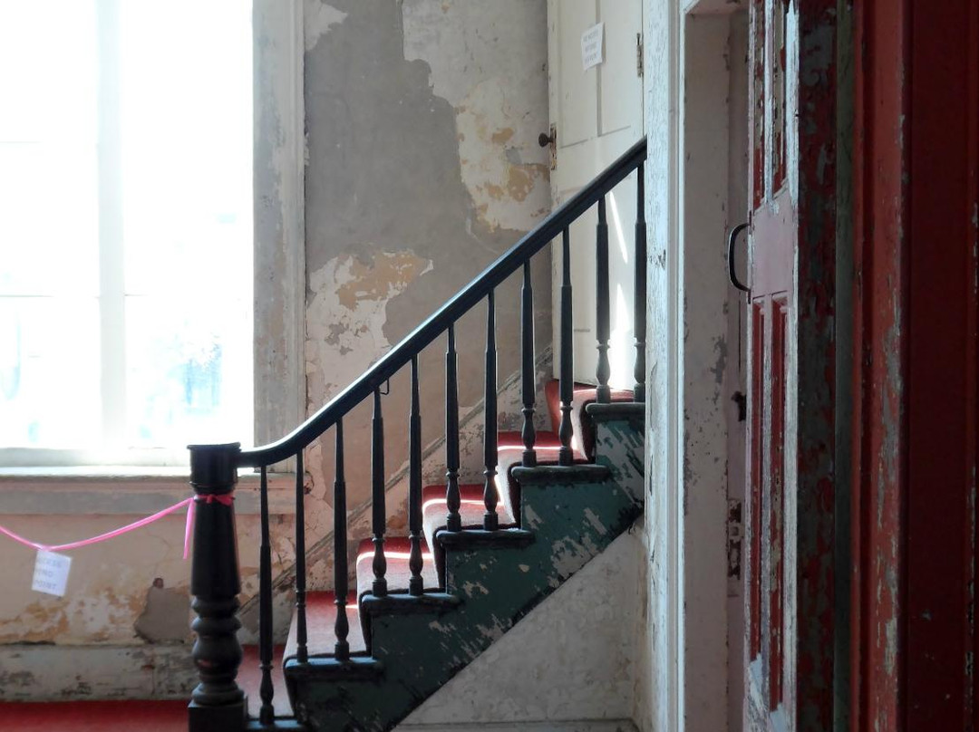 Hudson Hall at the historic Hudson Opera House-Hudson必去景点