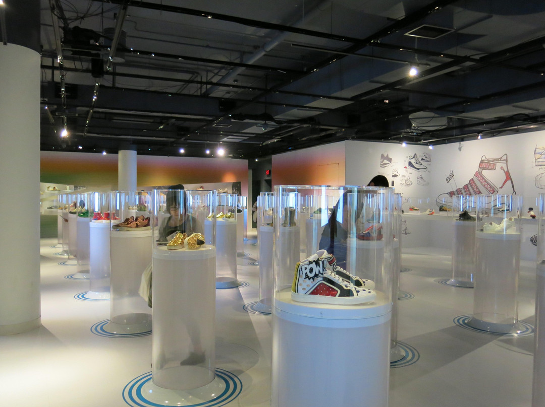 贝塔鞋类博物馆-多伦多必去景点