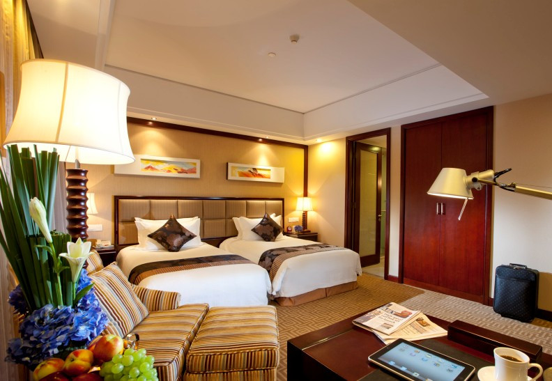 绿地御豪温泉酒店主图