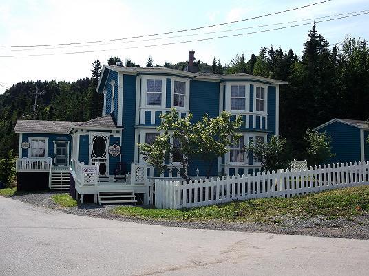 Aunt Edna's Boarding House B&B-官方