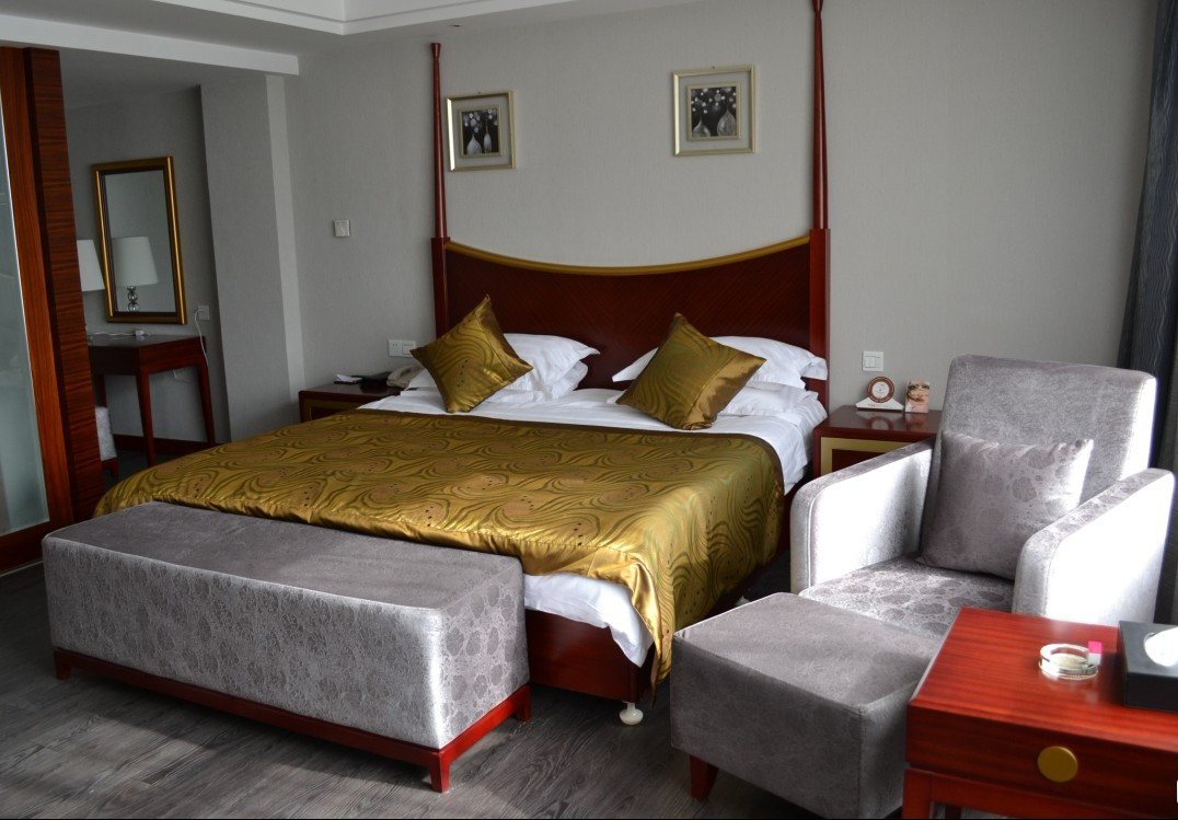 COCO假日酒店主图