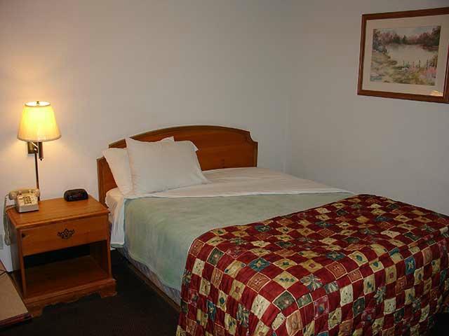 Budget Host Inn-客卧