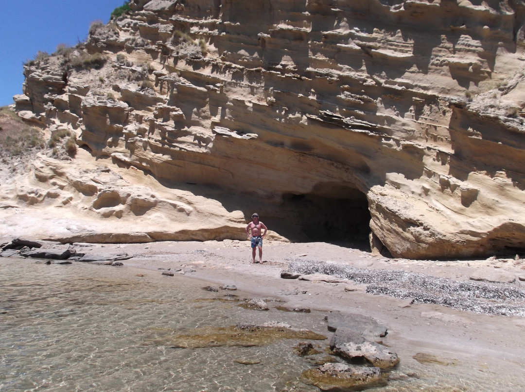 Kaminia Beach-Eleios-Pronnoi必去景点