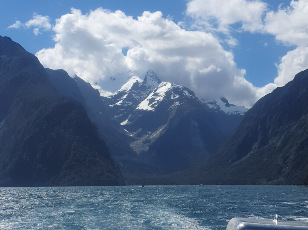 Milford Sound Experience by Altitude Tours景点图片