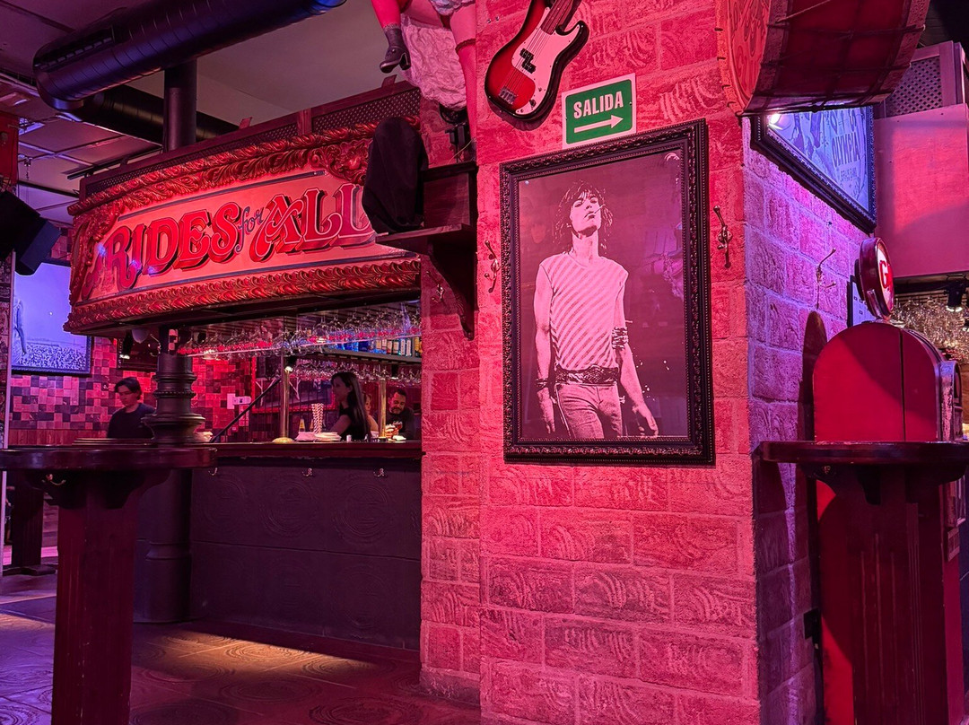 Rock & Blues Cafe-萨拉戈萨省必去景点