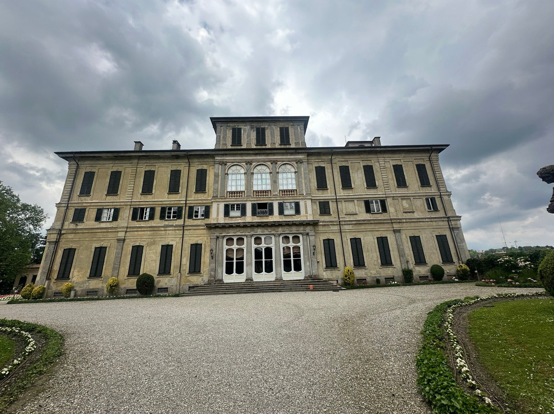 Villa Perego - Complesso Architettonico di Cremnago di Inverigo