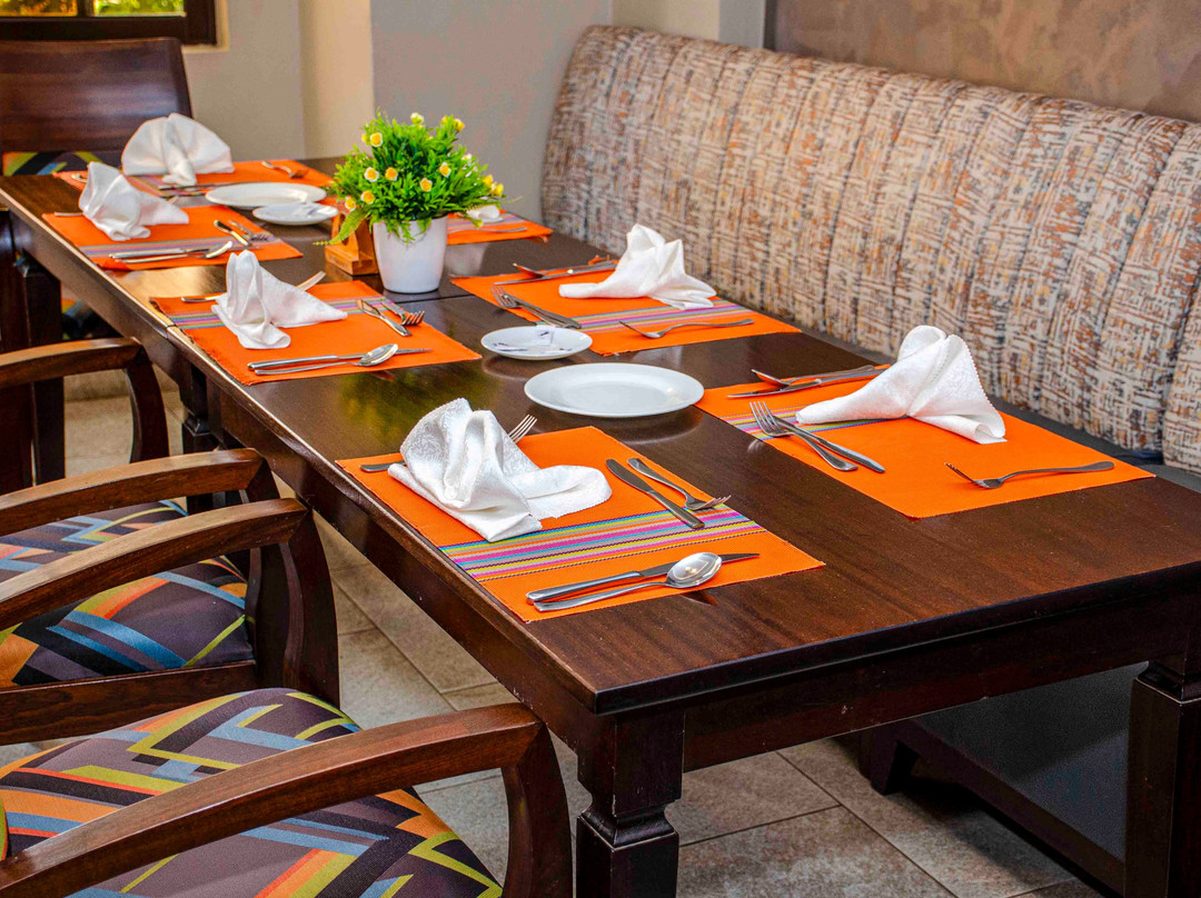 The Kyaka Hotel主图