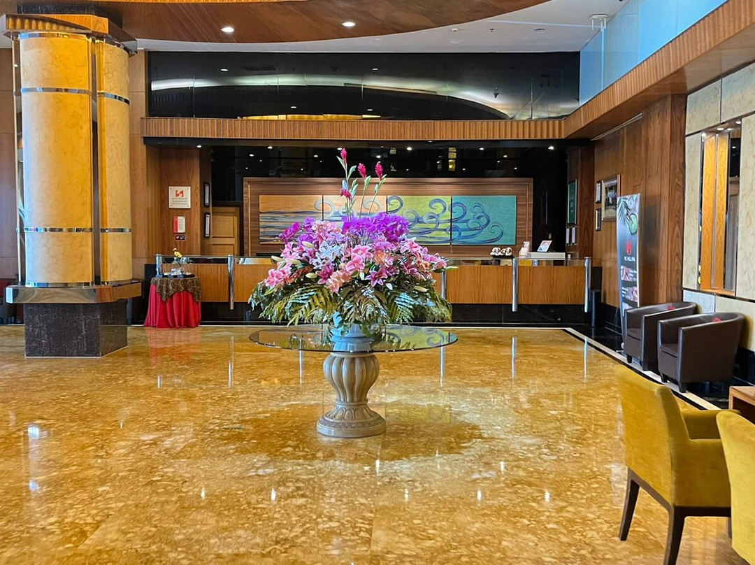 万鸦老瑞士贝尔酒店主图