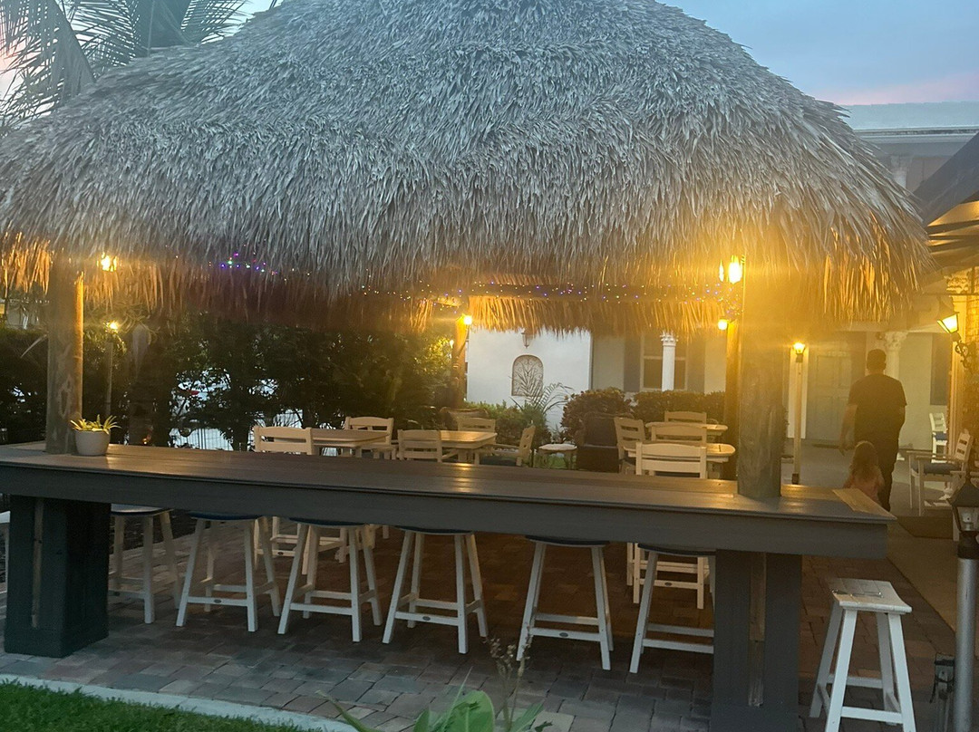 Carriage House Resort主图