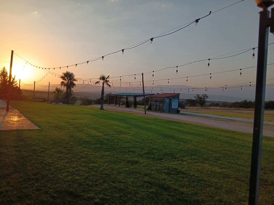 塔拉尤埃拉高尔夫酒店主图