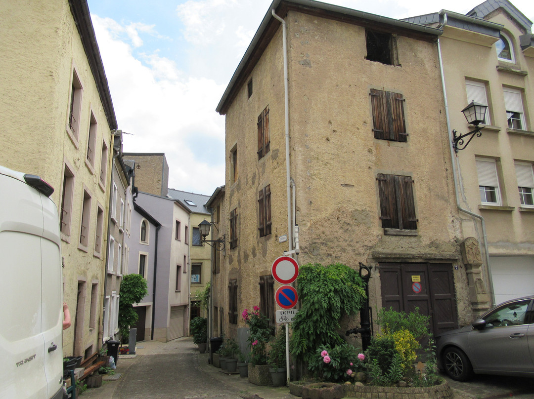 Porte Saint-Nicolas-Remich必去景点