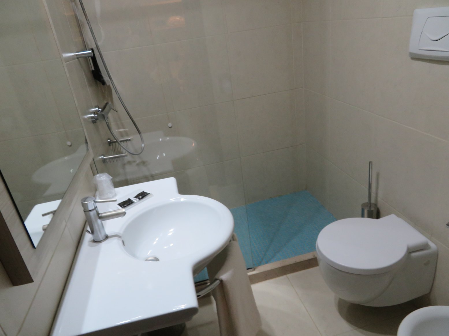 德尔菲诺威尼斯梅斯特品质酒店-浴室