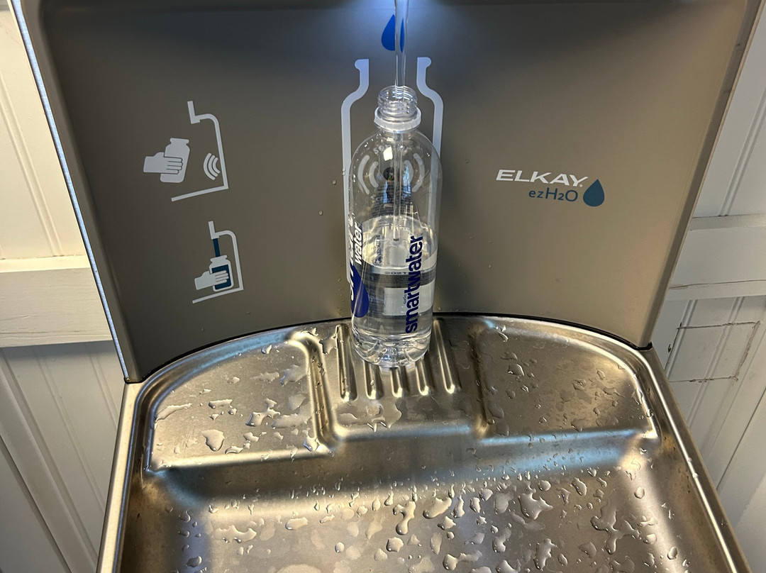 阿卡迪亚酒店主图