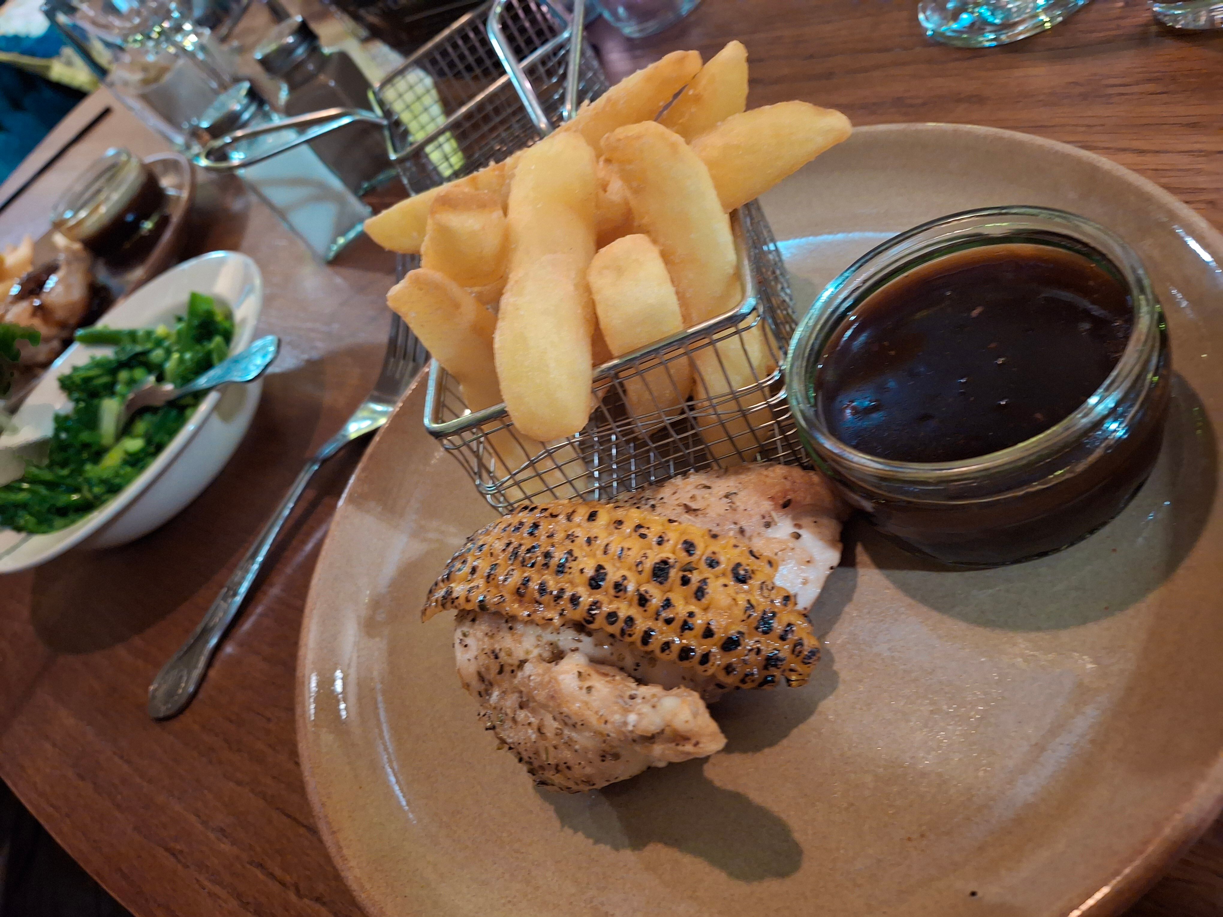 The Royal Arms Restaurant & Hotel-官方