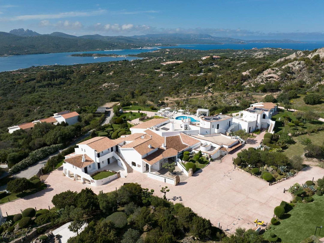 Sulia House Porto Rotondo, Curio Collection By Hilton