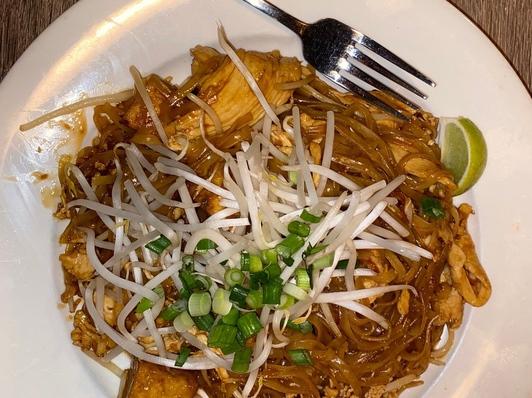 Tuk Tuk Thai Kitchen