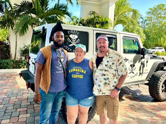 Nassau Jeep Adventures-拿骚必去景点