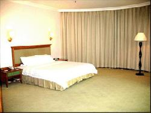 盈锋商务酒店主图