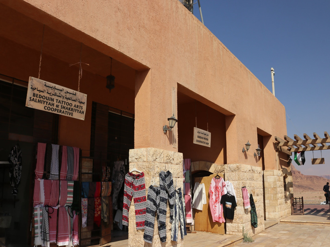 Wadi Rum Visitor Center景点图片
