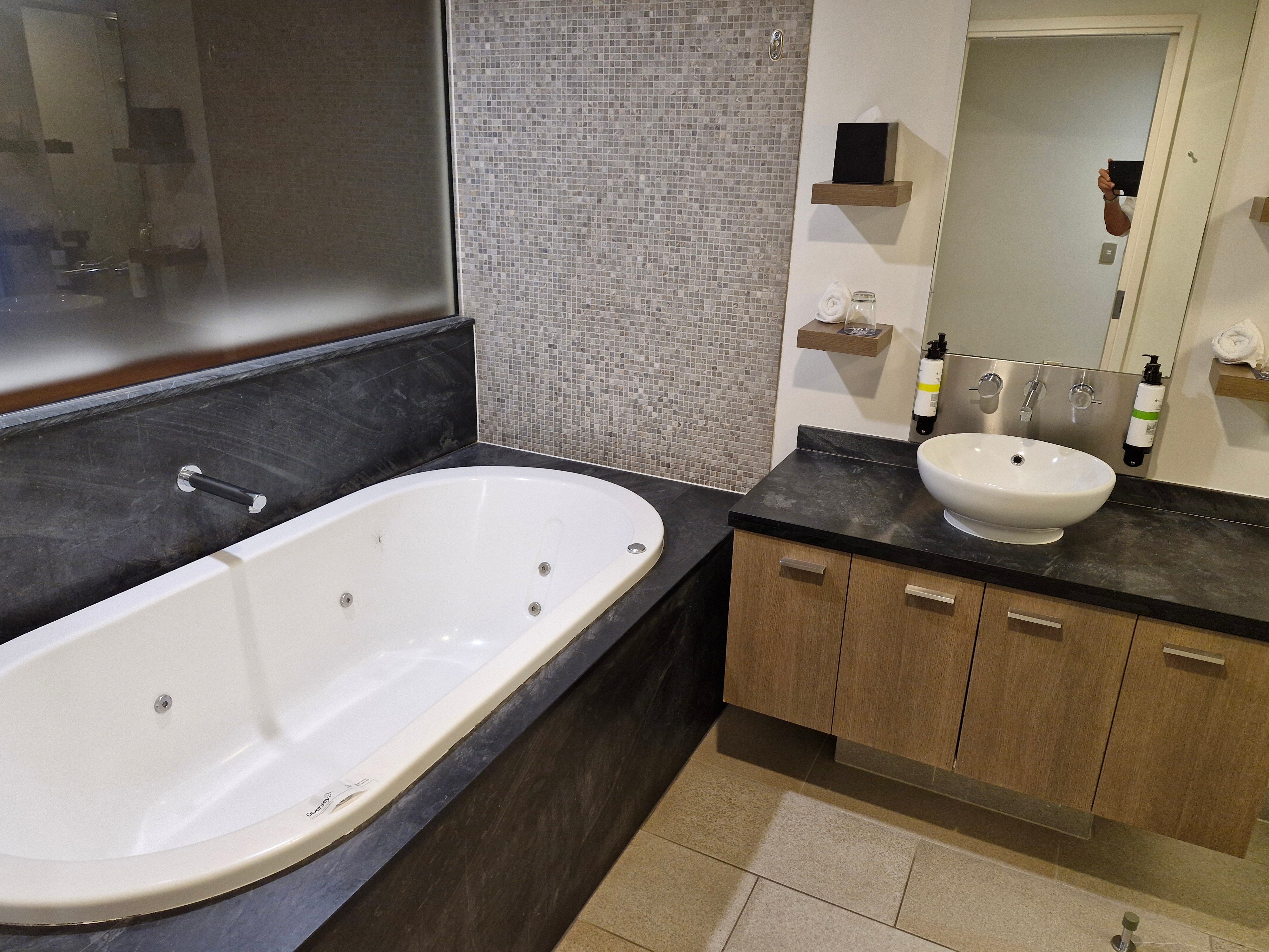 棕榈湾海神庙铂尔曼水疗度假酒店-浴室