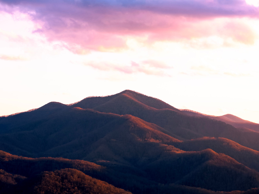 Mountain Lore Tours-Whittier必去景点