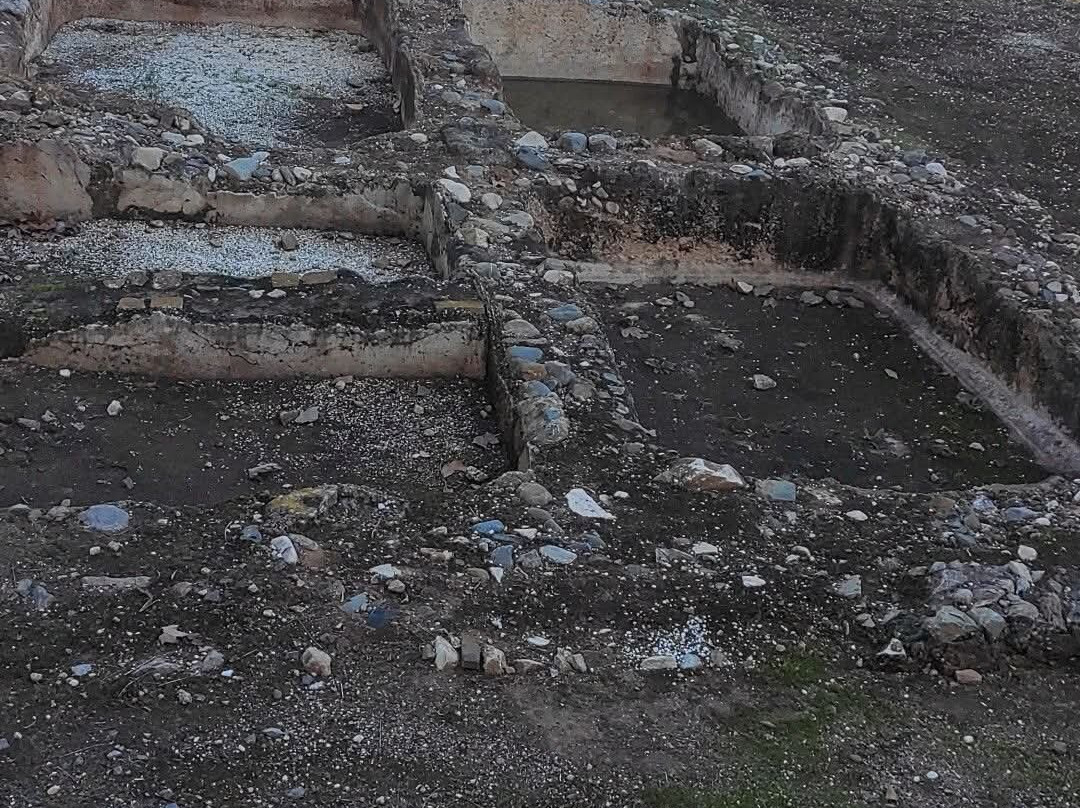 Yacimiento Arqueológico Romano-福恩吉罗拉必去景点