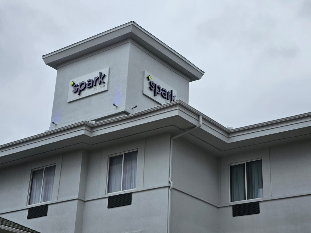 Spark By Hilton Killeen主图