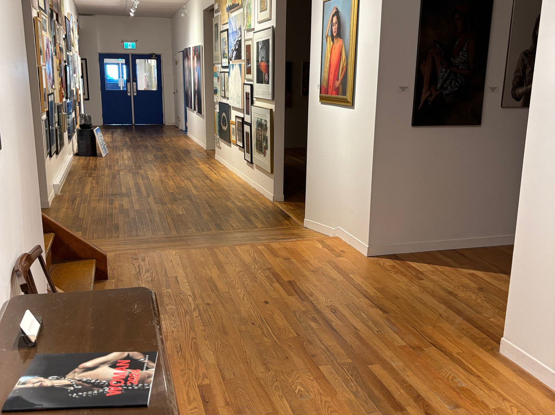 James Baird Gallery景点图片
