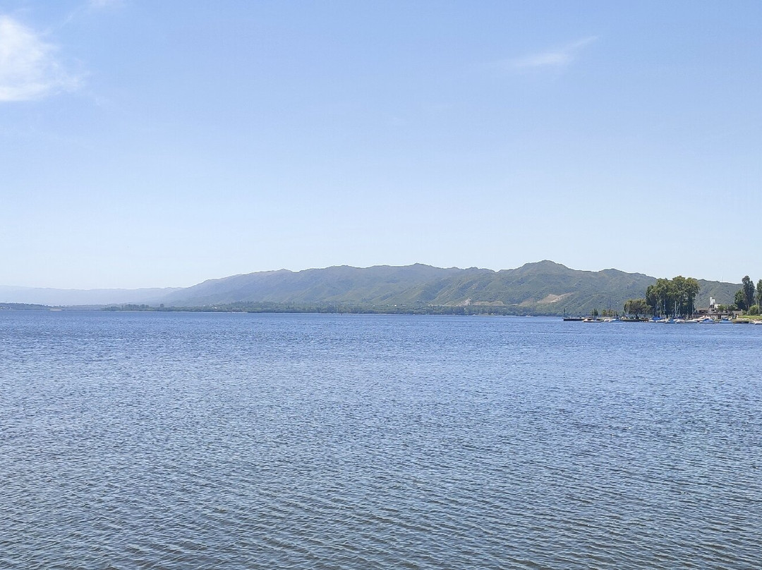 San Roque Lake景点图片