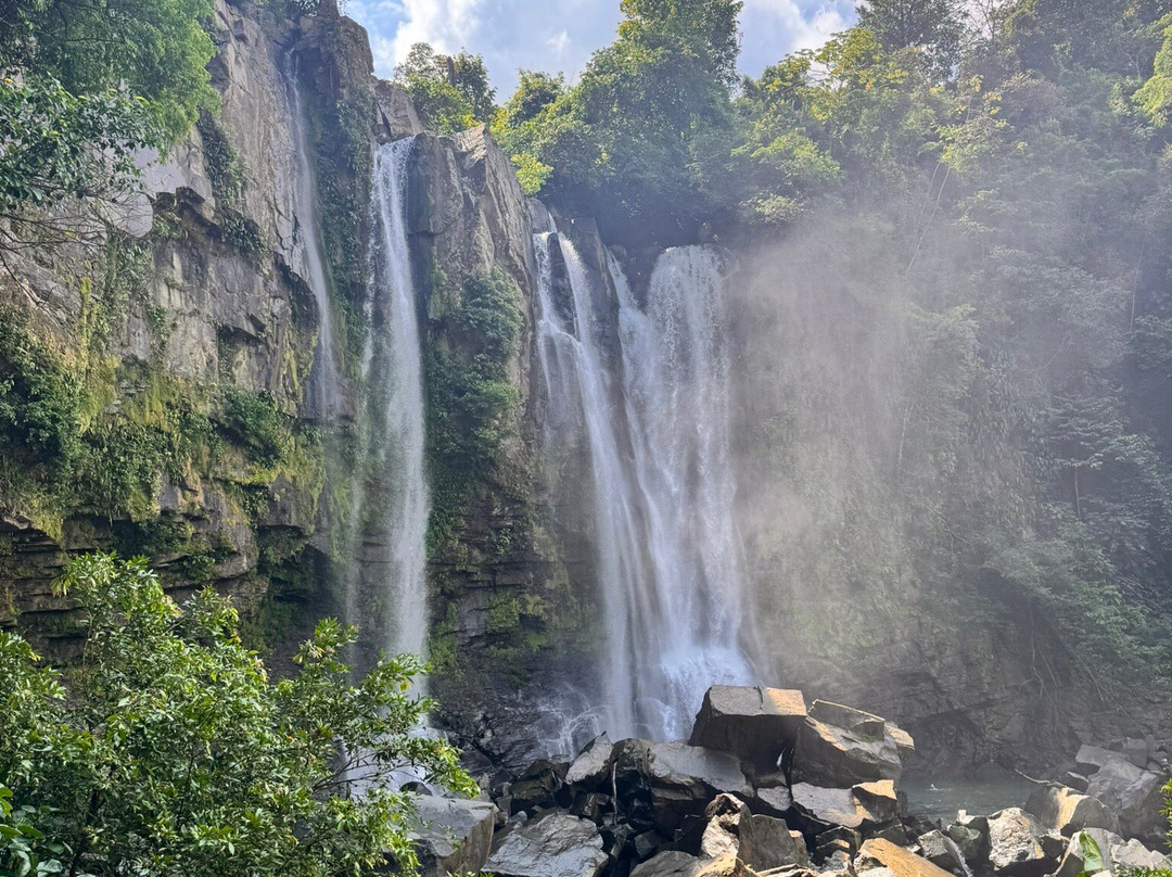 Nauyaca Waterfall Nature Park景点图片