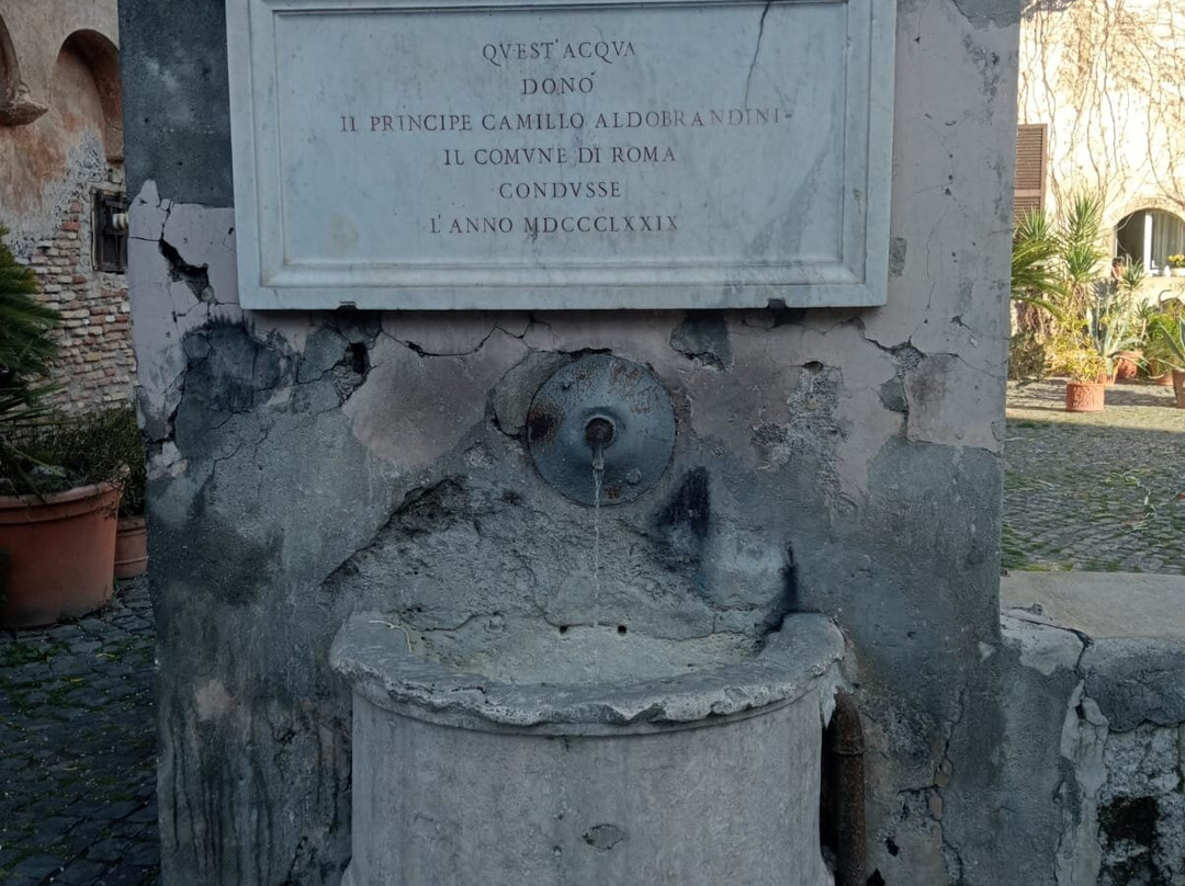 Fontana Del Principe Aldobrandini-Ostia Antica必去景点