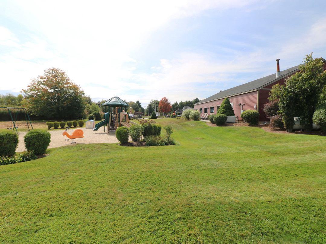 Misty Harbor Resort主图