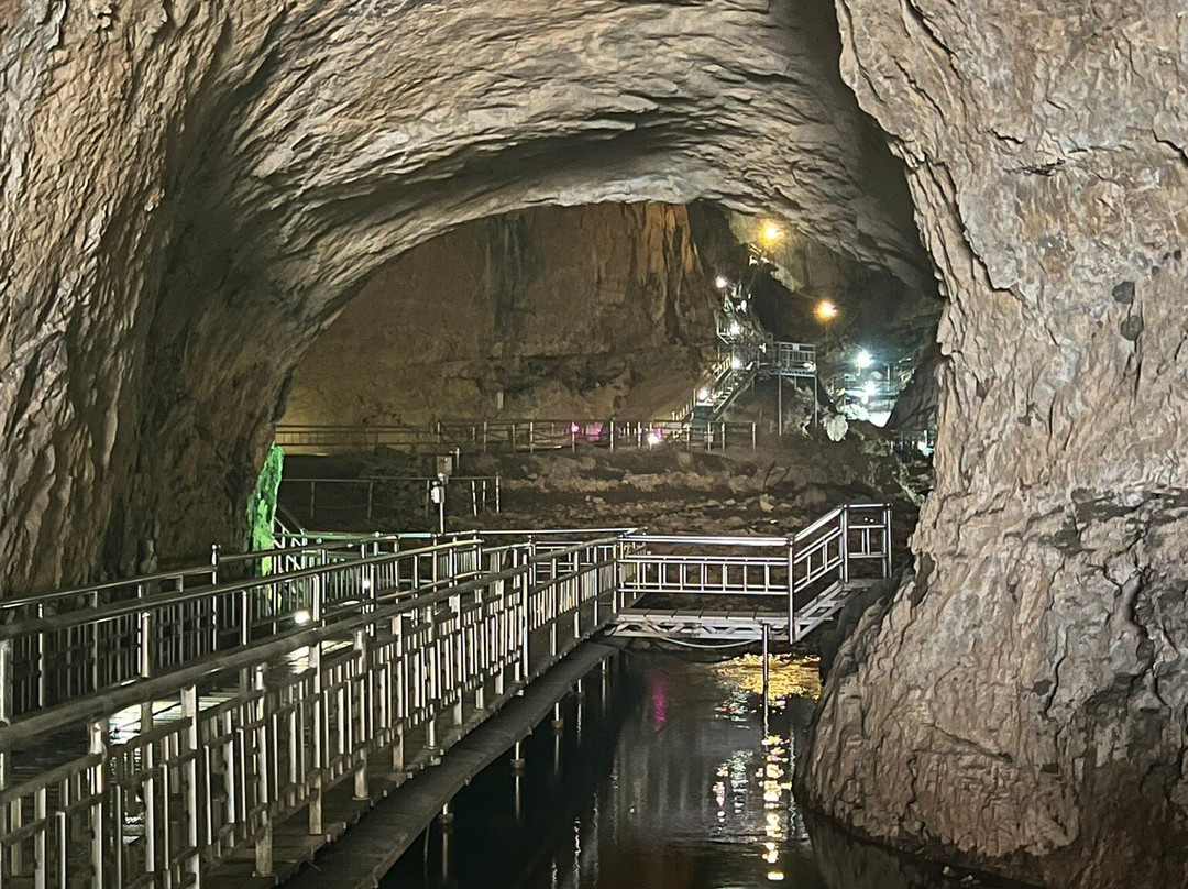 Hwanseongul Cave-三陟市必去景点