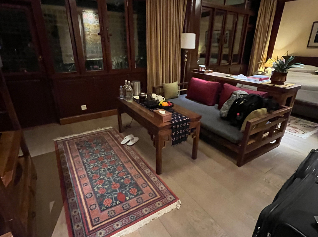 松赞绿谷精品山居酒店主图