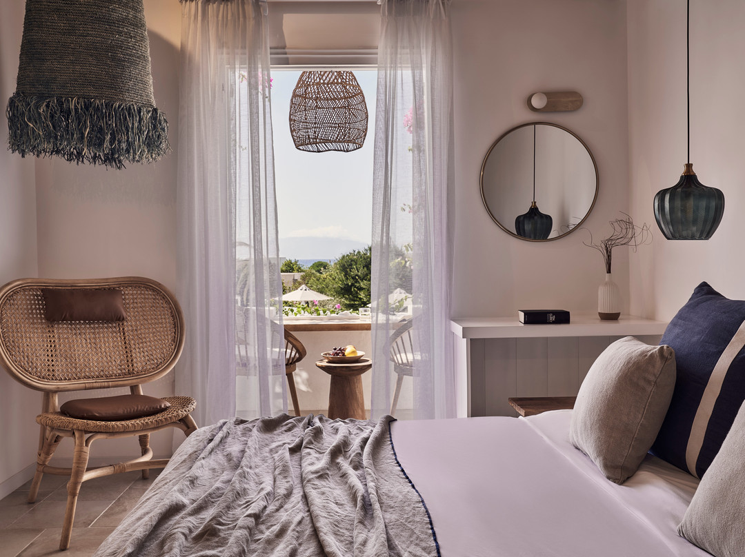 Dionysos Sea Side Resort主图