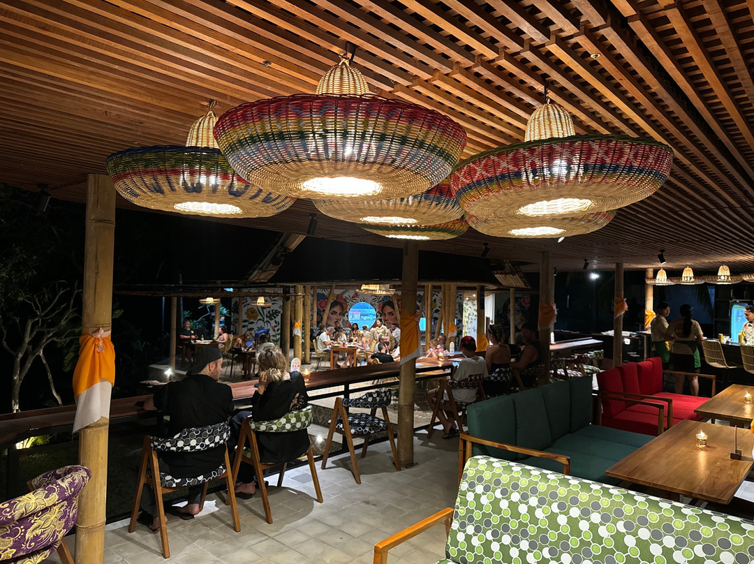 蓝梦岛餐馆和美食-Casa Bambú Cantina