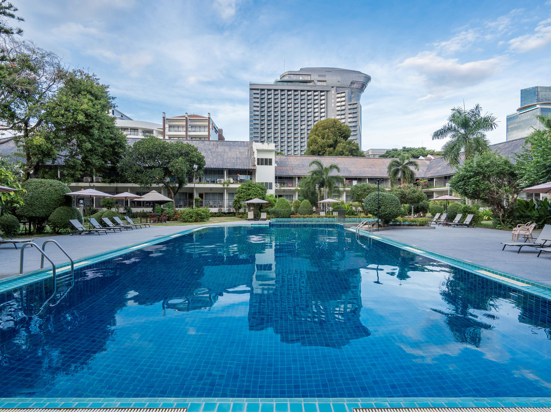 阳光花园度假村