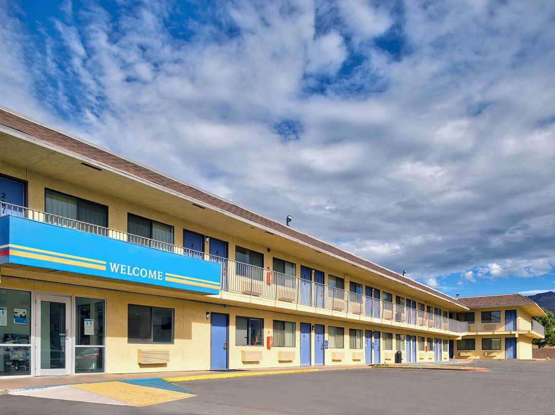 阿拉莫戈多6号汽车旅馆