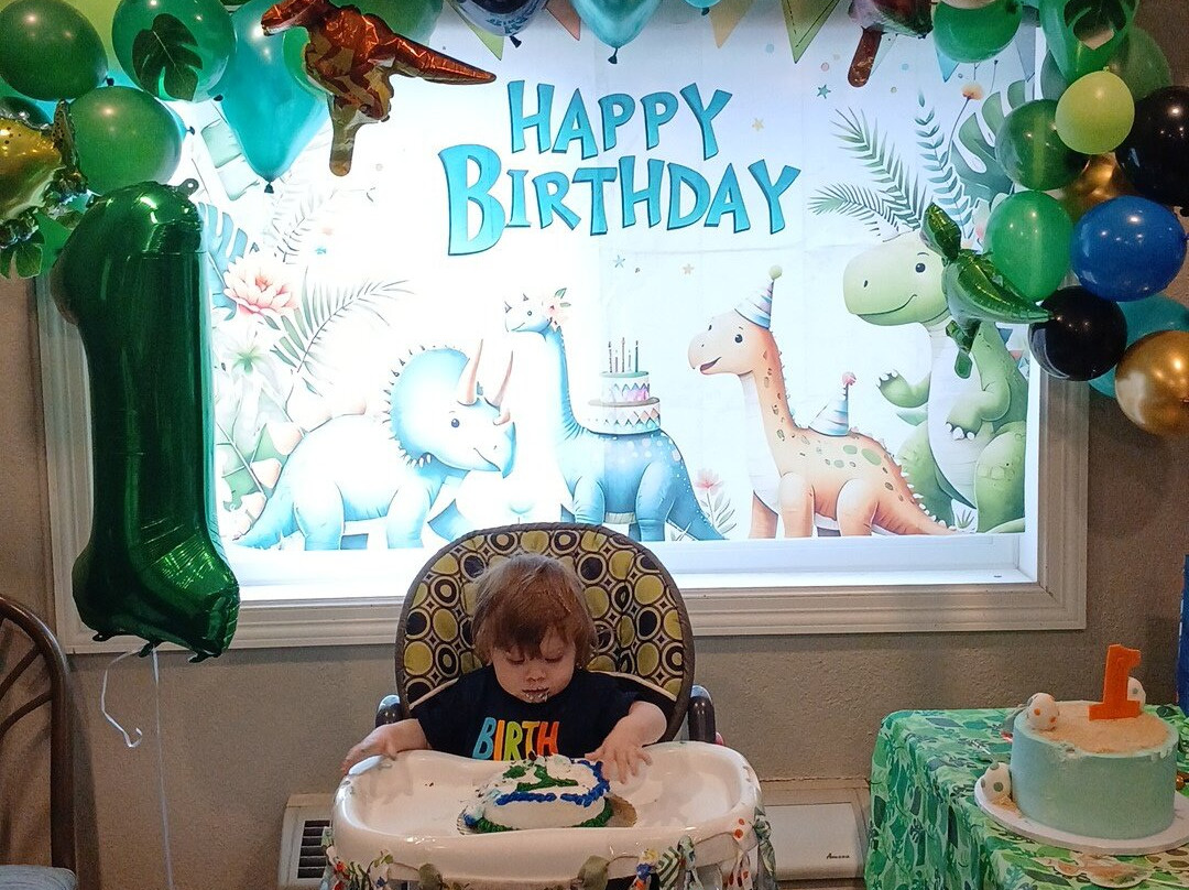 高速公路套房酒店主图