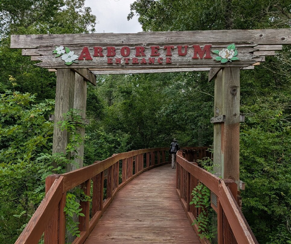 Louisiana State Arboretum景点图片