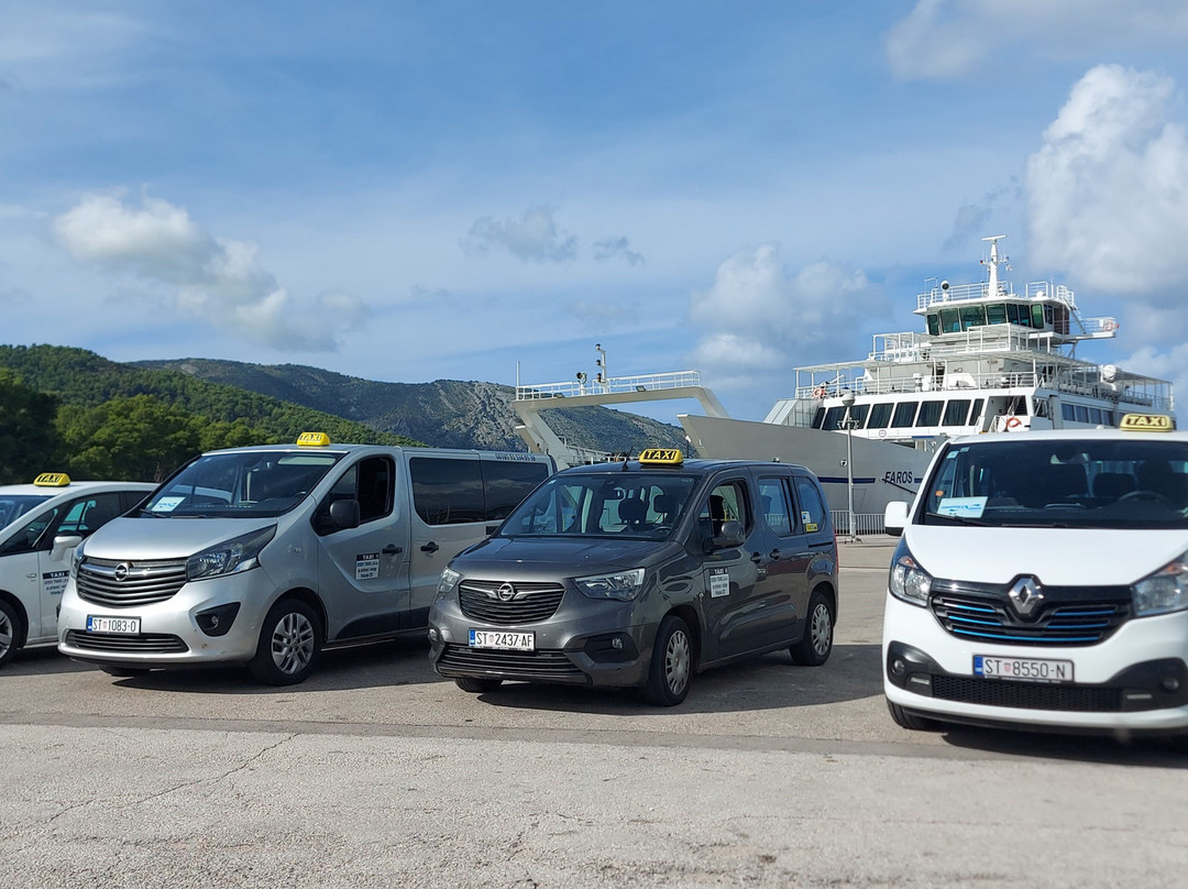 Hvar Transfer景点图片