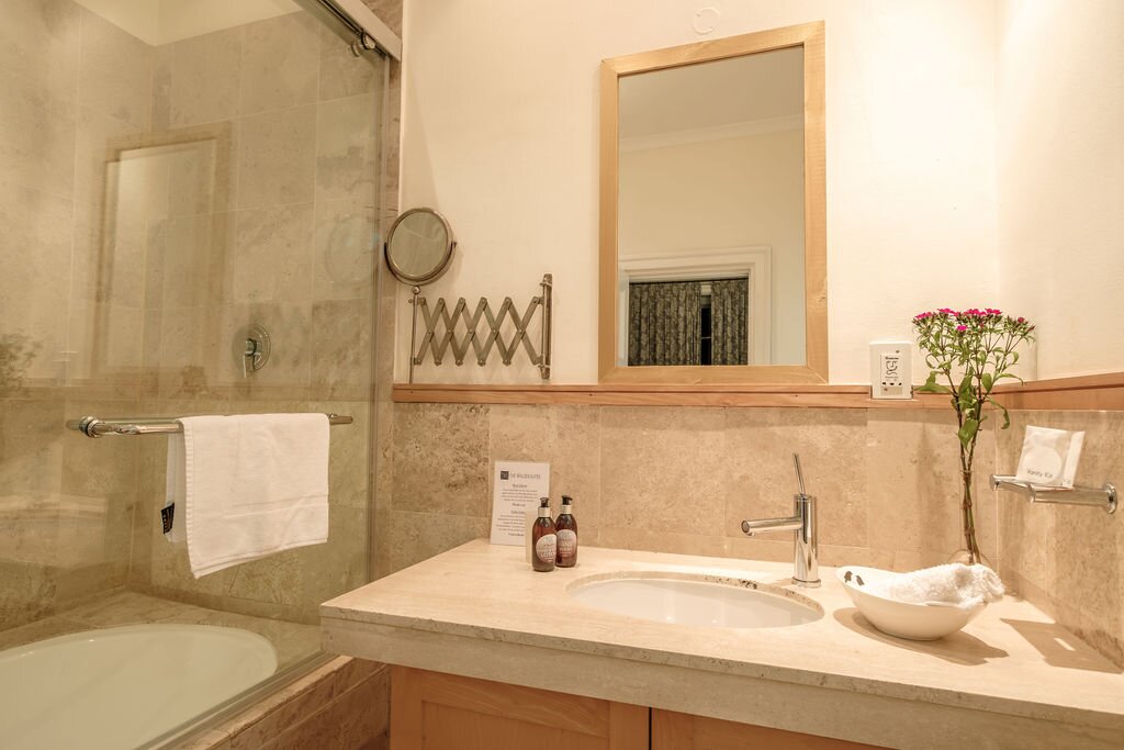 华登套房旅馆-浴室