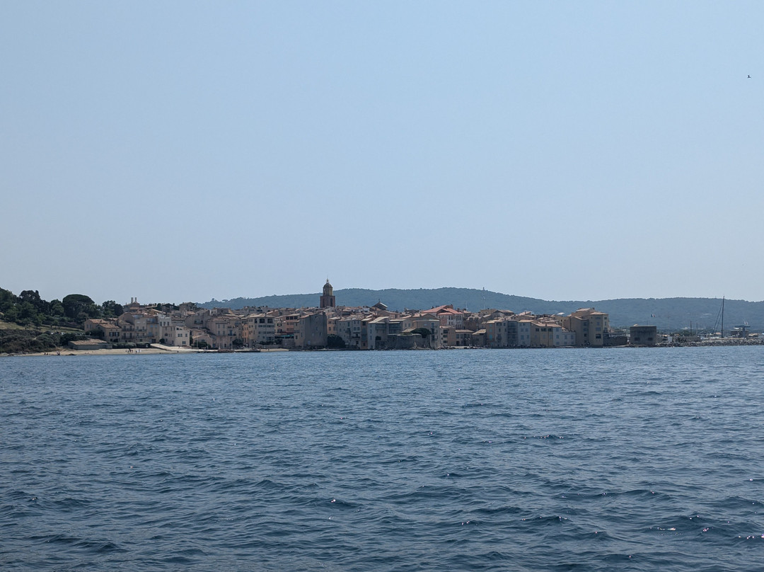 Caseneuve Maxi Catamaran- Day Tours景点图片