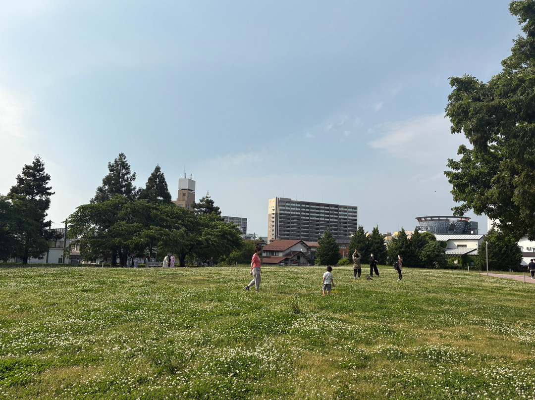 Hirosaki Museum of Contemporary Art-弘前市必去景点