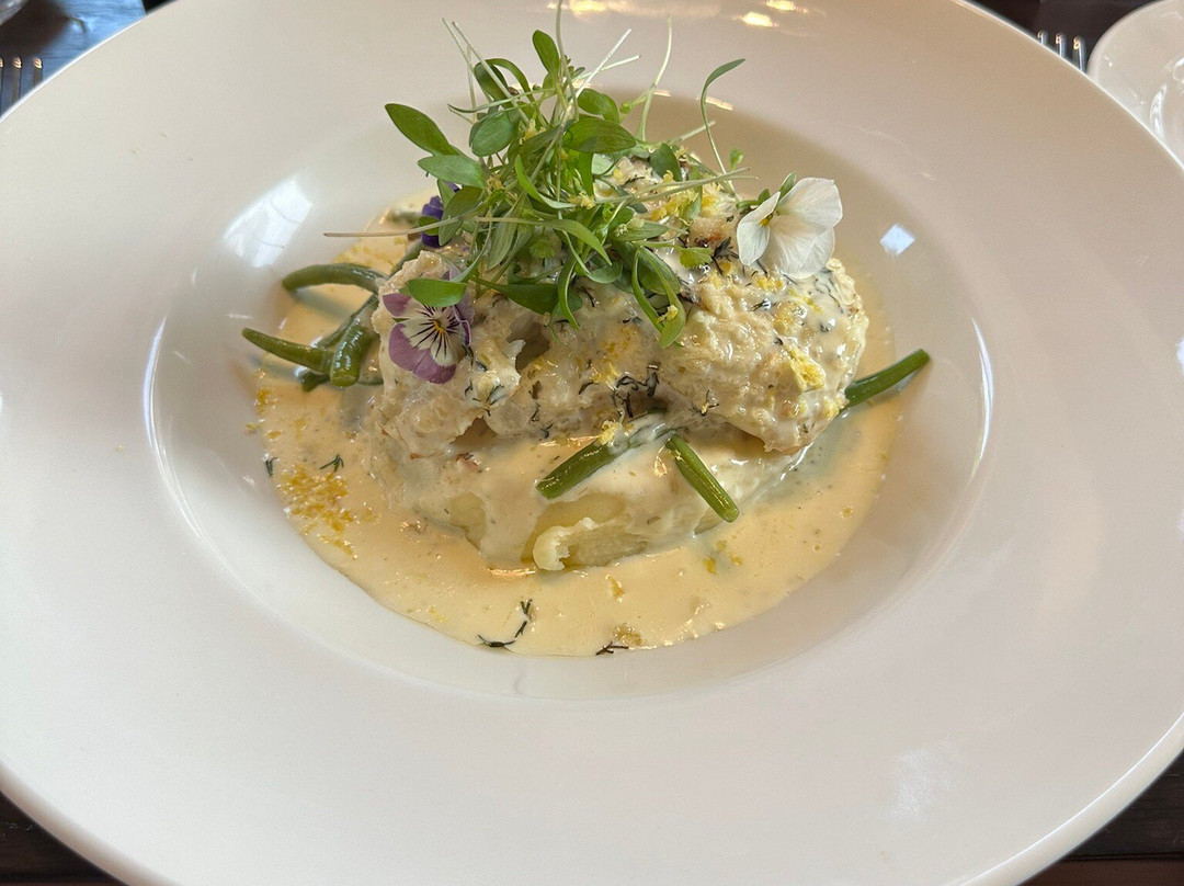 Autograph Restaurant At Eryl Hall