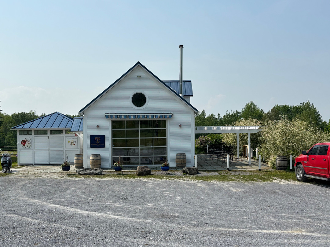 Domaine Heritage Cidery, Boutique And Terrace